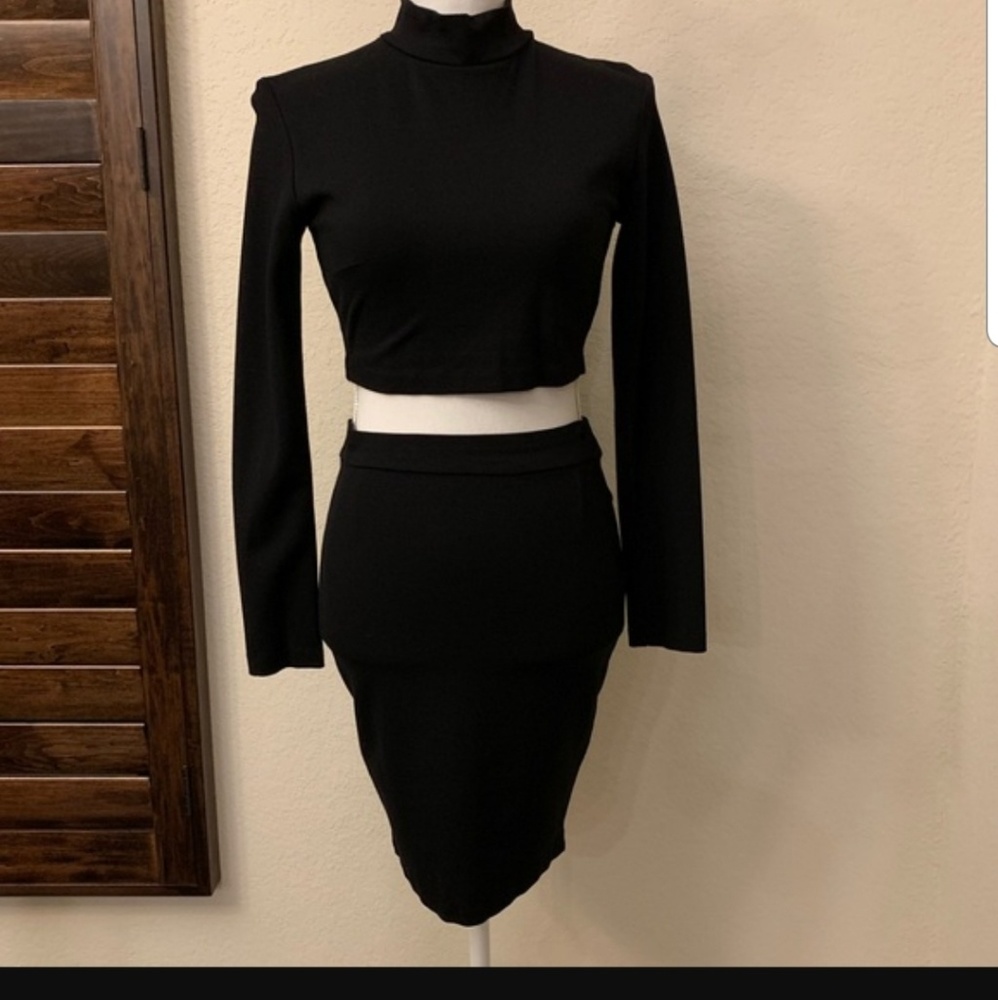 WANTMYLOOK two piece crop and skirts top open back - Picture 2 of 6